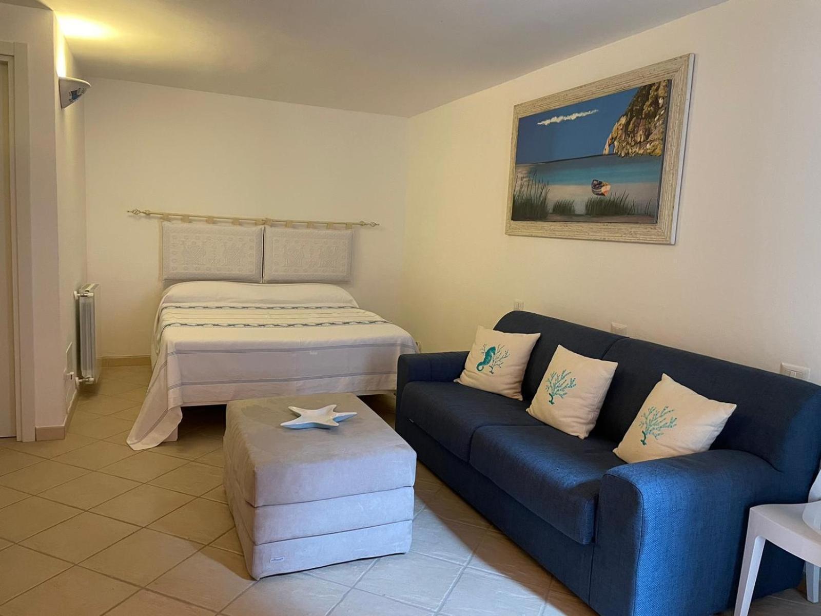 Villa A Golfo Aranci Con Vista Su Tavolara Marinella  Zewnętrze zdjęcie